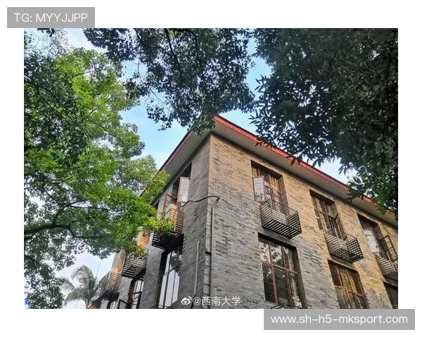 西南大学教师招聘考场时间紧促，考生跑步入场，西南大学教师招聘条件