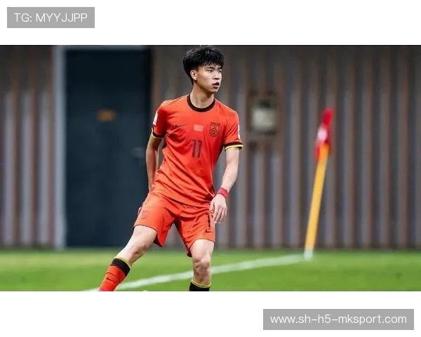 王钰栋“无进球”也成核武，李昊锁定未来国足大门