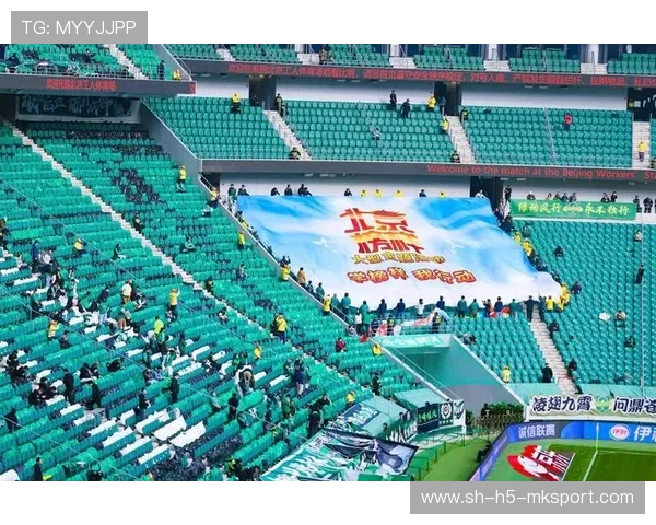 球迷观赛安全教育 普及紧急疏散知识，观看球赛注意事项